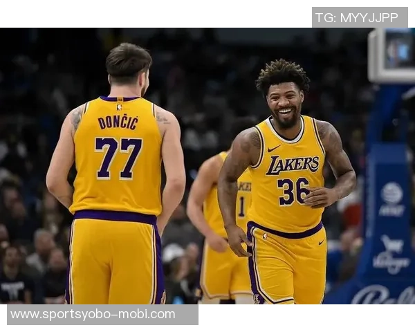 湖人季前赛首战对阵太阳詹姆斯斯玛特克莱伯阿杜因伤缺席引发关注